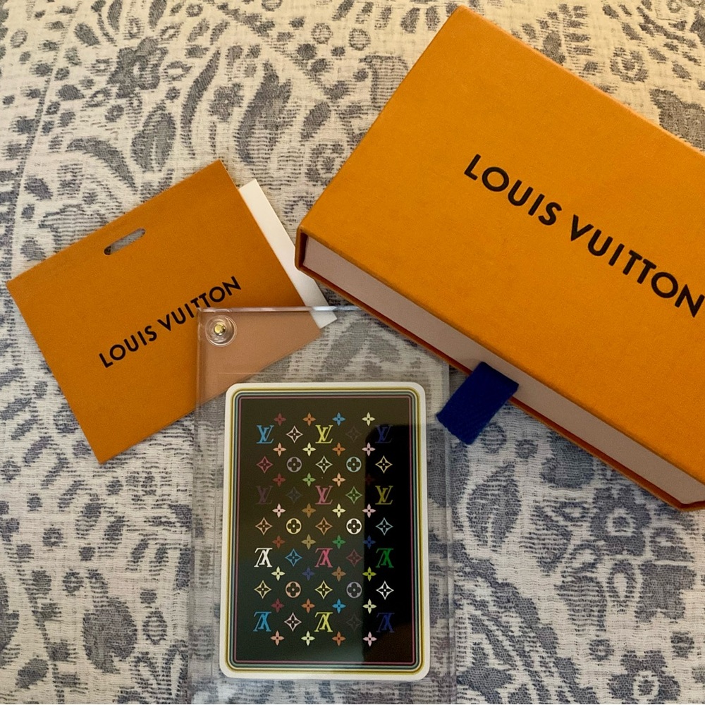Louis Vuitton gift set playing card